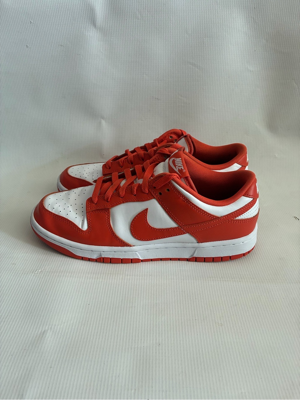 NIKE DUNK LOW COSMIC CLAY/WHITE SIZE 9.5